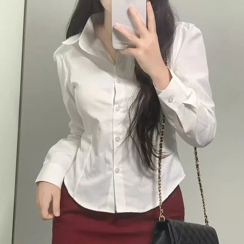 Bild von Elegantes weißes Hemd für Damen – Koreanischer Schnitt, dünne lange Ärmel, modische Reversbluse für Büro und Freizeit, Frühjahr 2025