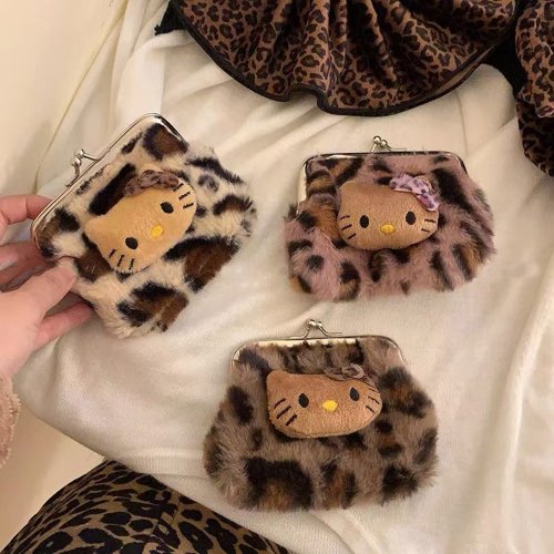Monedero de Felpa con Estampado de Leopardo, Práctico y Estiloso para Auriculares Bluetooth, Maquillaje y Accesorios - Bolsa Multifuncional con Diseño de Gato Kawaii