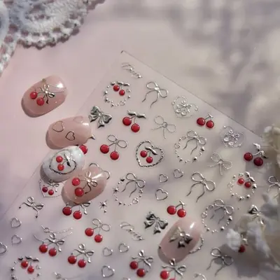Image de Stickers Ongles Kawaii Fruits 5D - Tomate Juteuse & Étoiles Pailletées