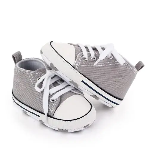 Bébé gris étoile
