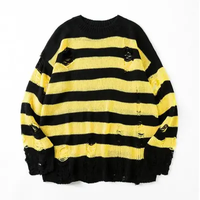 Image de Pull Harajuku Déchiré à Rayures Noires - Style Urbain