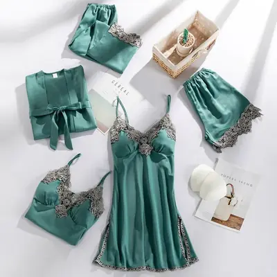 Image de Pyjama Sexy Dentelle 5 Pièces - Élégance & Confort