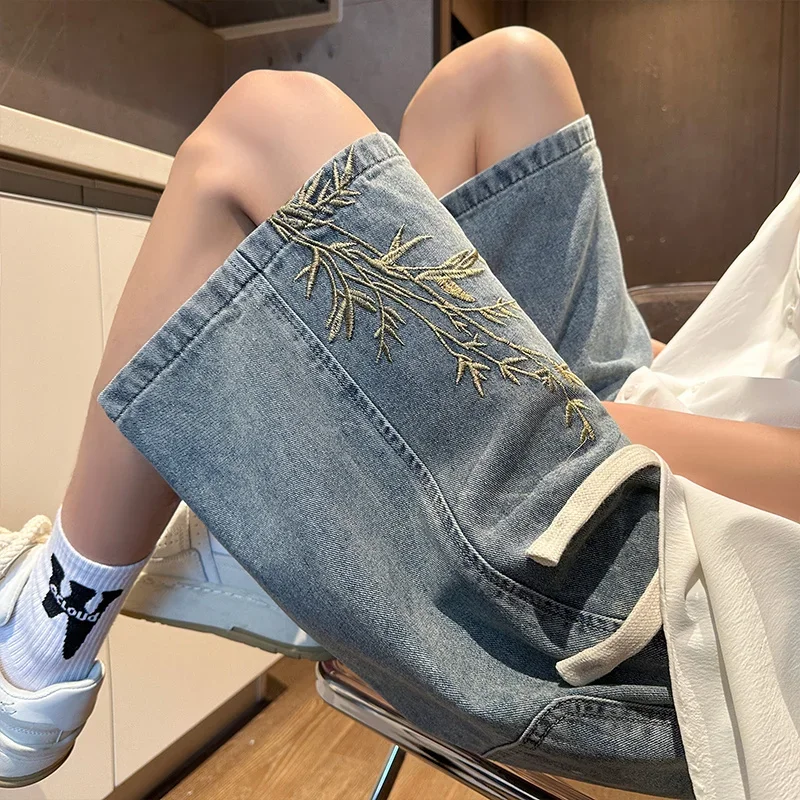 Afbeelding van Stijlvolle Y2K Baggy Jorts voor Mannen – Vintage Denim Shorts met Geborduurde Details