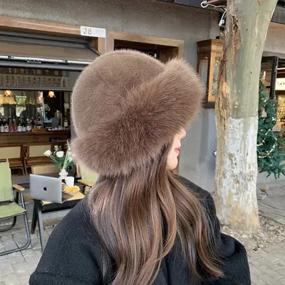 Image de Casquette de Fourrure Hiver Femme - Chaud & Élégant