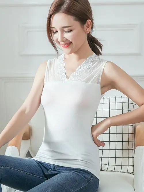 Image de Chemisier Dentelle Élégant Femme - Manches Courtes & Ajouré