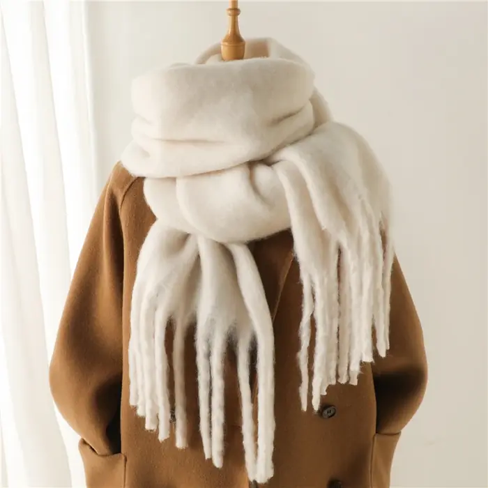 Image de Écharpe Hiver Cachemire Femme - Châle Long & Doux