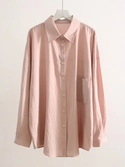 Image de Chemise Blanche Oversize Femme - Style Bureau & Été