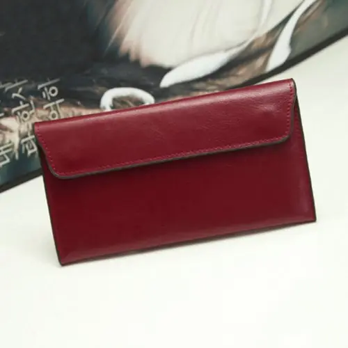 Image de Portefeuille Femme Cuir Mince & Élégant