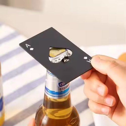 Immagine di Apribottiglie in Acciaio Inossidabile con Design Porta-Carte di Credito e Funzione Apri-Birra – Pratico e Stiloso per Casa, Bar e Eventi