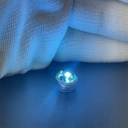 Image de Lampe LED Interactive avec Contrôle Magnétique
