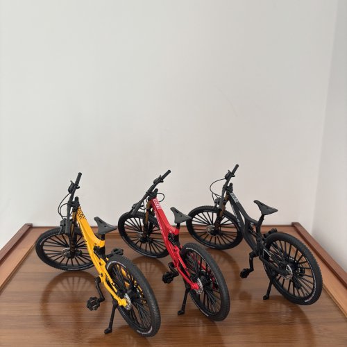 Afbeelding van Mini Metalen Fietsmodel – Speelgoed voor Jongens vanaf 14 Jaar