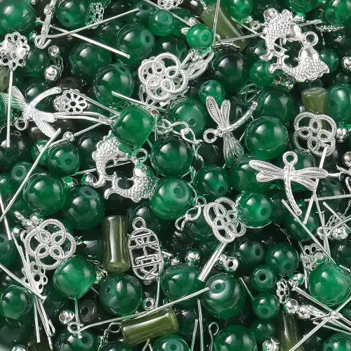 Image de Lot de perles de verre et pendentifs métal - Création de bijoux