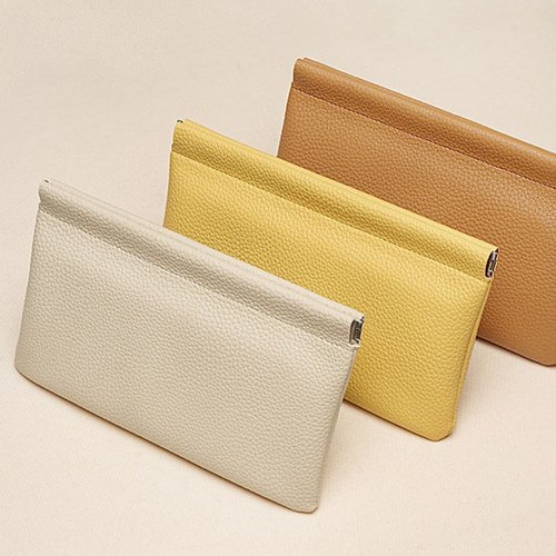 Immagine di Portafoglio Lungo in Vera Pelle con Chiusura Automatica