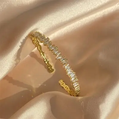 Image de Bracelet Zircon Cubique Brillant - Luxe Géométrique pour Femme & Homme