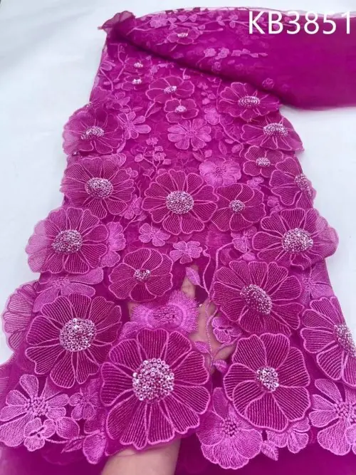 Image de Dentelle Africaine 3D Blanc Cassé - Tissu Brodé Haute Qualité