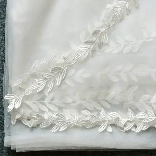 Image de Voile de mariée blanc ivoire 3m avec bordure dentelle festonnée