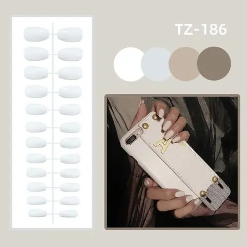 Image de Ongles Faux Français Mat avec Motif Feuilles de Rose