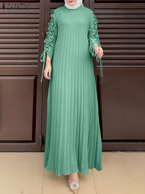 Immagine di Elegante Abaya Maxi con Hijab – Moda Islamica Primavera/Estate