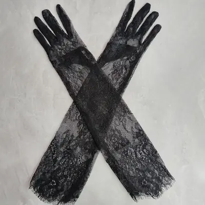 Image de Gants Longs Dentelle Fleur - Blanc & Noir