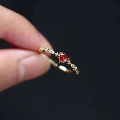 Image de Bague de Mariée en Cristal - Élégance & Luxe