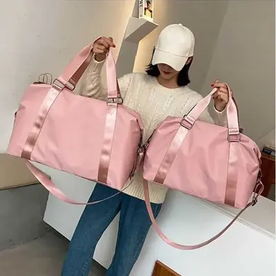 Image de Sac de Voyage Étanche & Multifonctionnel pour Femme