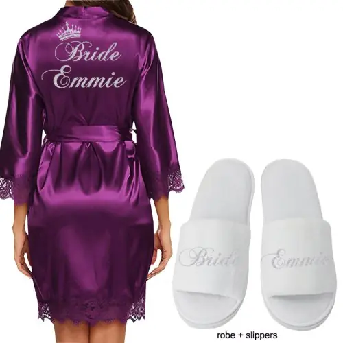 Lila Kleid Schuh