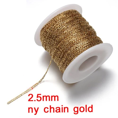 Ny ketting goud kleur