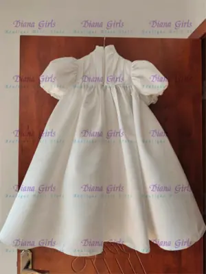 Image de Robe Ivoire Fleur pour Fille - Élégante & Personnalisable
