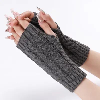Image de Gants Hiver Demi-Doigt Bordeaux - Chauds & Confortables