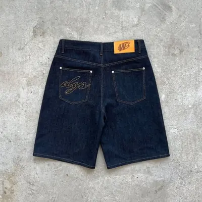 Image de Shorts en jean baggy Y2K - Style rétro & urbain