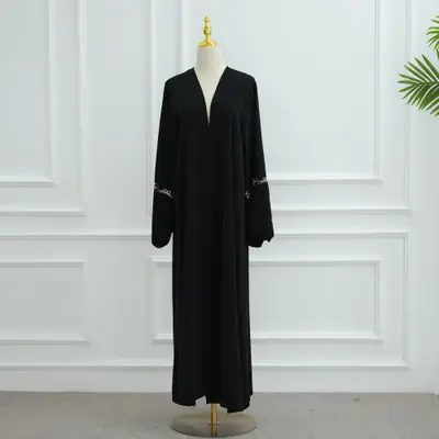 Image de Abaya Brodée Luxueuse - Robe Hijab Élégante pour Femme