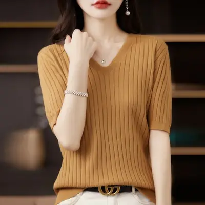 Image de Pulls tricotés femme rayés col V coupe ajustée style coréen
