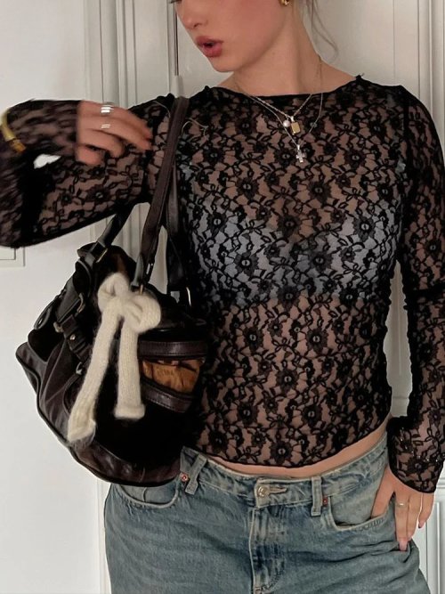 Immagine di Top Crop con Maniche Lunghe in Pizzo Trasparente - Maglietta Aderente Sexy per Donne, Perfetto per Feste e Club, Autunno-Inverno