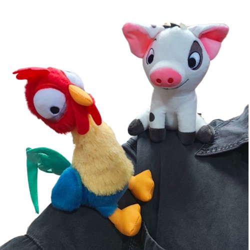 Image of Adorable 16cm Disney Moana Plush Doll with Magnetic Shoulder Strap – Soft Stuffed Animal Toy Featuring Pig and Chicken Characters, Perfect Gift for Kids and Fans