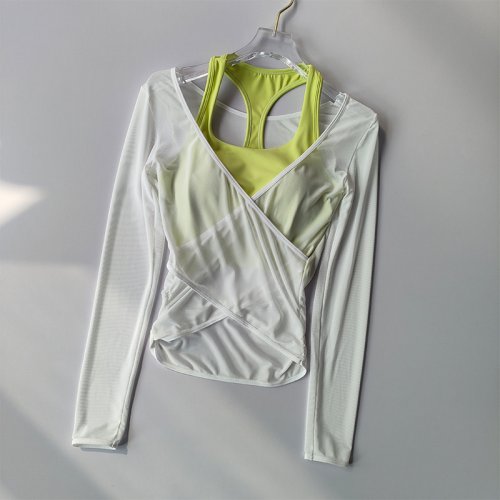 Image of Breathable Mesh Yoga Suit for Women – Slimming Two-Piece Sports Bra & High-Waisted Leggings Set for Pilates, Gym, and Fitness Workouts