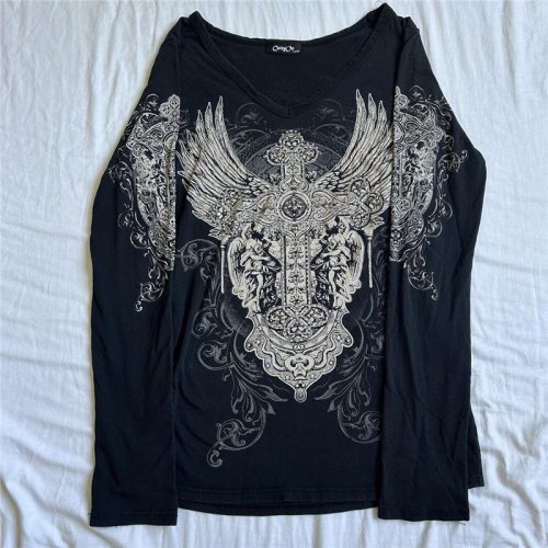 Bild von Y2K Grunge T-Shirt – Vintage Look für Damen