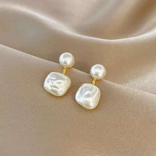 Image de Boucles d'oreilles élégantes à perles doubles