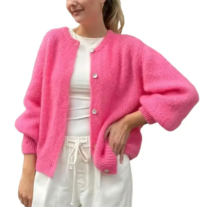 Image de Cardigan Tricoté Femme Col Rond - Automne 2024