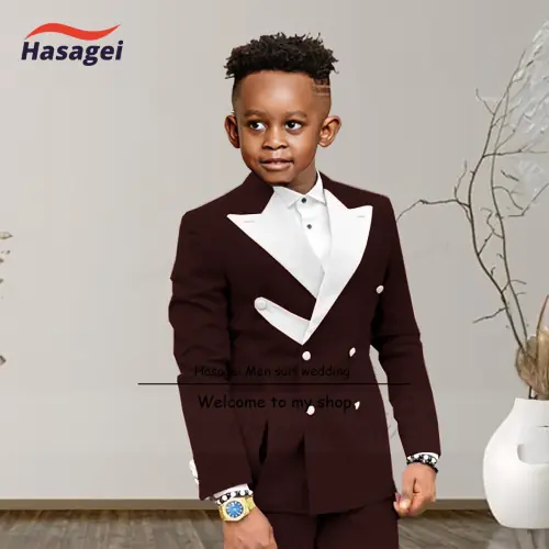Image de Costume Rouge Élégant pour Garçon - Tenue de Mariage