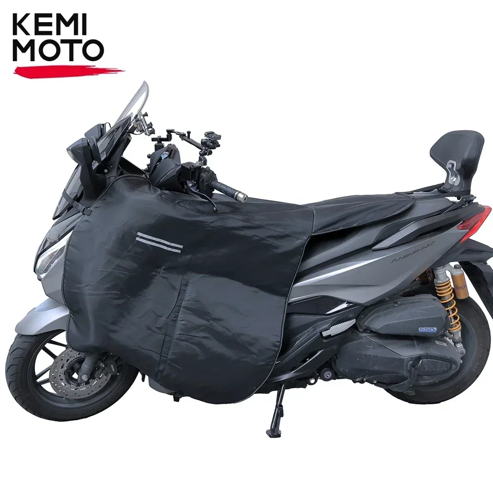 Image of Premium Windproof Knee Warmer Blanket for Scooter & Motorcycle Riders – Warm, Comfortable Leg Cover for BMW, Yamaha, and Maxi Scooters in Winter