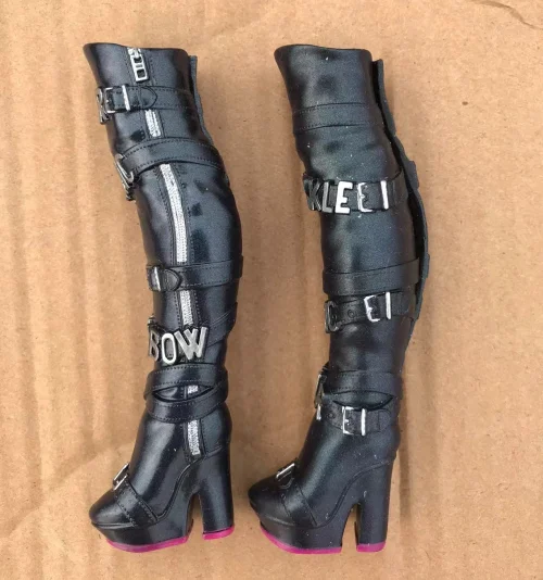 Negro botas