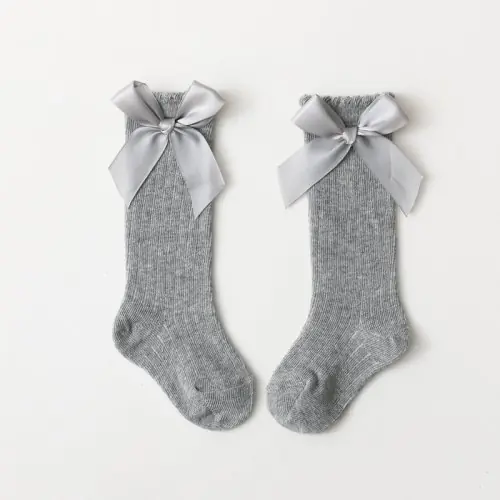 Image de Chaussettes Hautes Bébé avec Gros Nœud - Coton Doux