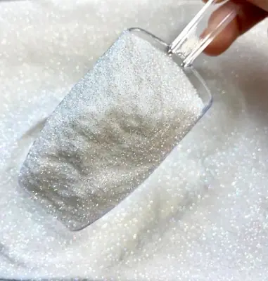 Image de Poudre Iridescente Blanche pour Ongles - 50g