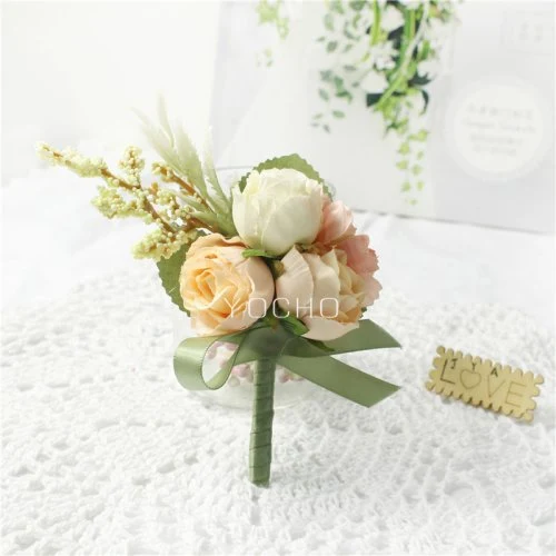 Boutonniere-C