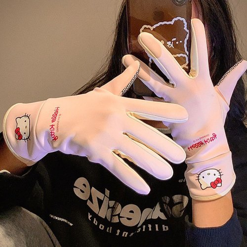 Zdjęcie Ciepłe, miękkie rękawiczki zimowe Hello Kitty i Kuromi – kawaii, pluszowe, idealne do jazdy na rowerze dla dziewcząt