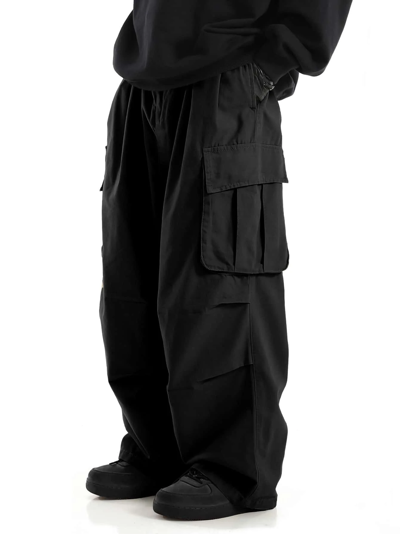 Image of Classic Design Multi Flap Pockets Cargo Pants for Men – Loose Fit Drawstring Streetwear for Skateboarding, Outdoor Adventures, and Camping