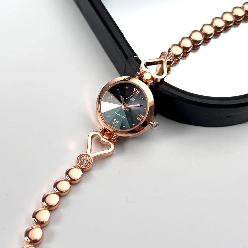 Rose Black
