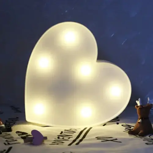 Image de Lampe Coeur LED Romantique - Veilleuse Rouge & Rose