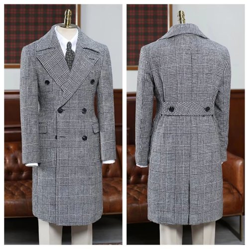 Immagine di Giacca Lunga Uomo in Lana – Stile Scozzese Classico