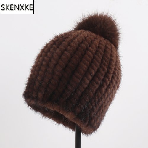 Zdjęcie Czapka z futra z norek – elegancka i ciepła zima